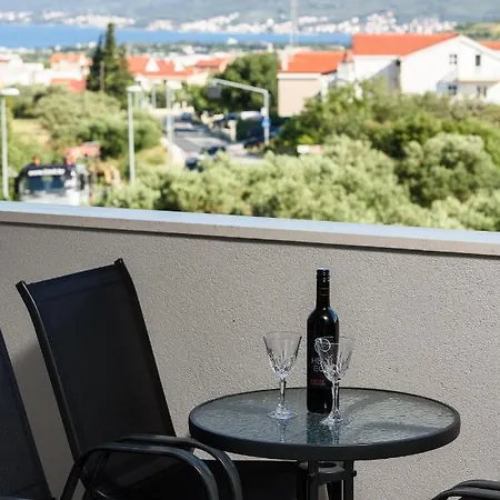 Апартаменты Franka *