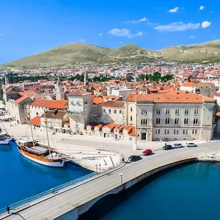 Апартаменты Franka *