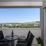 Franka Trogir