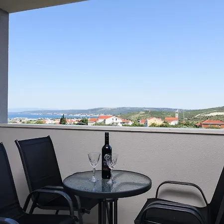 Franka Trogir