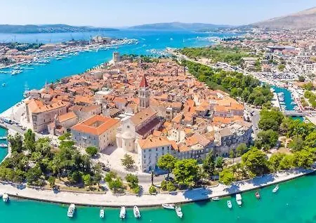 Franka Trogir